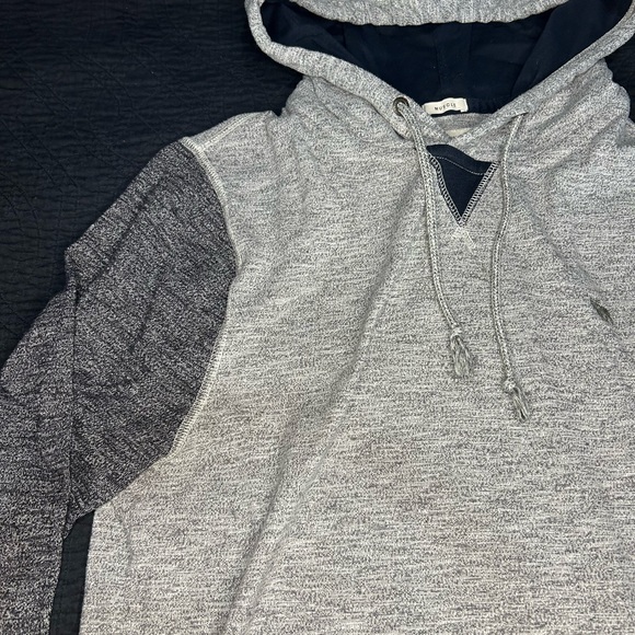 Abercrombie Hoodie - Picture 3 of 5